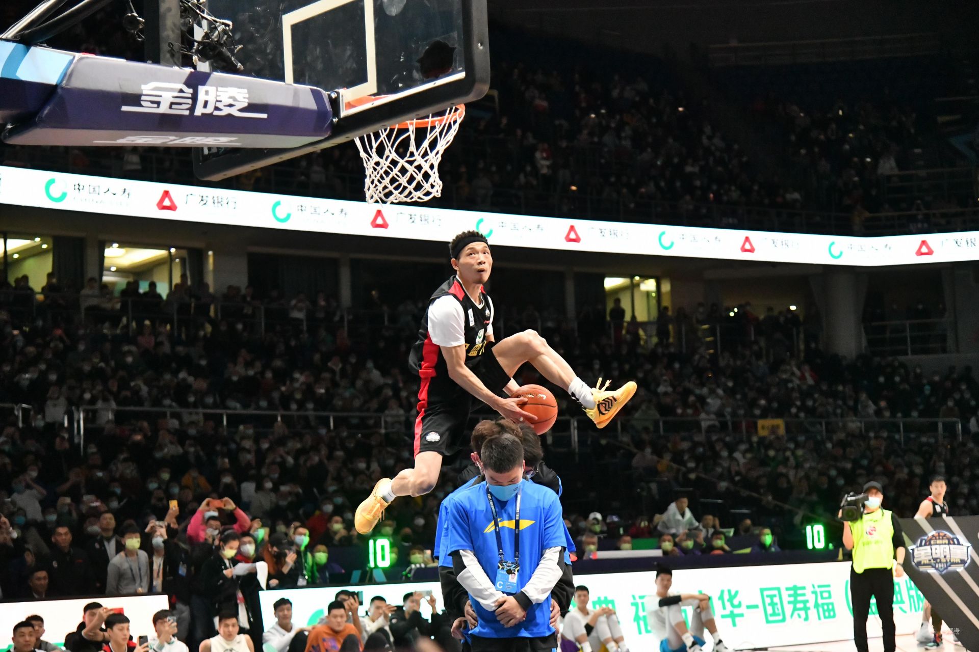 在比赛最后 在比赛最后